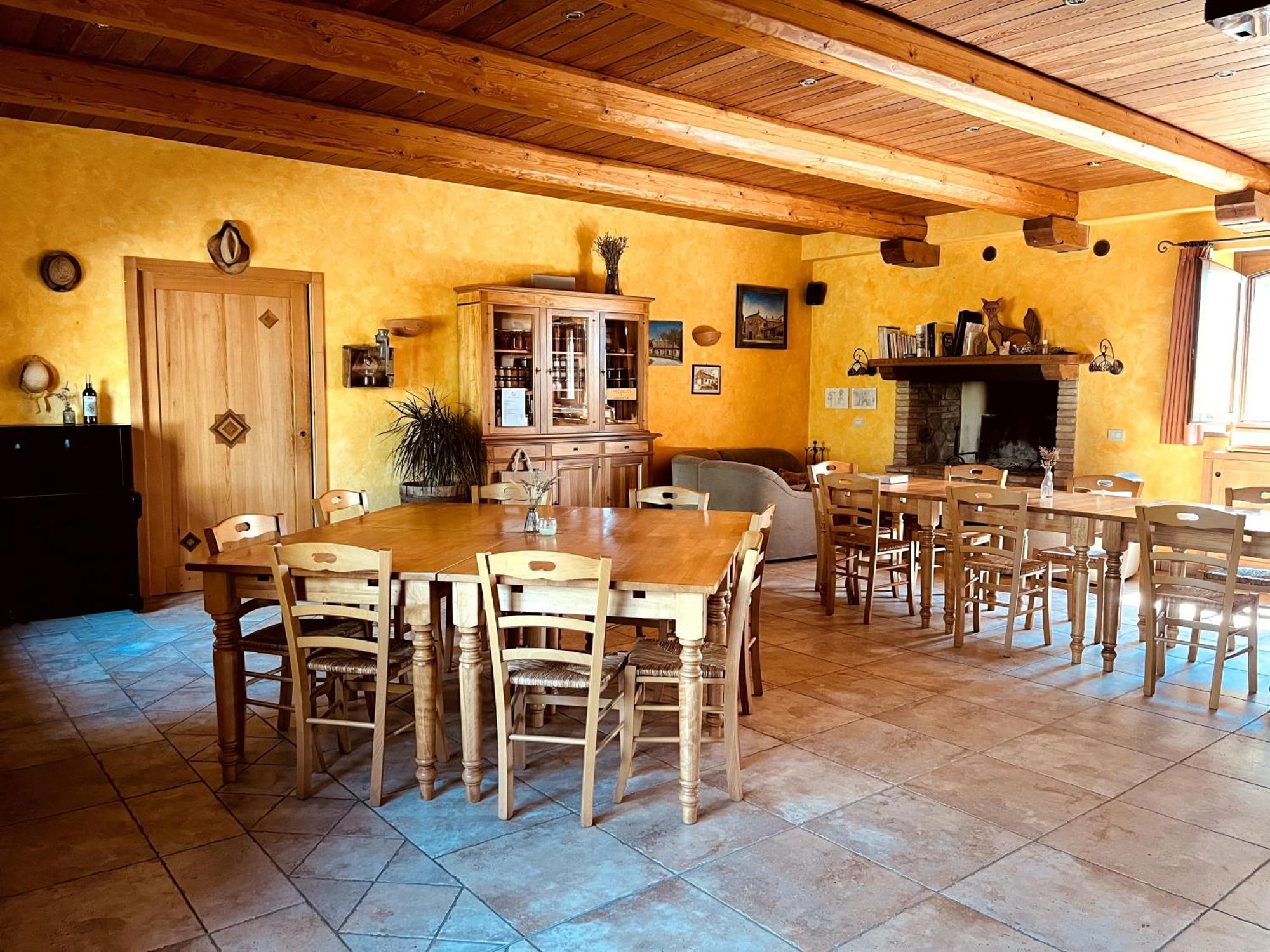 Agriturismo Fattoria Walden Ficulle 外观 照片